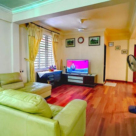 Aaronl Homestay Кота-Кинабалу Экстерьер фото