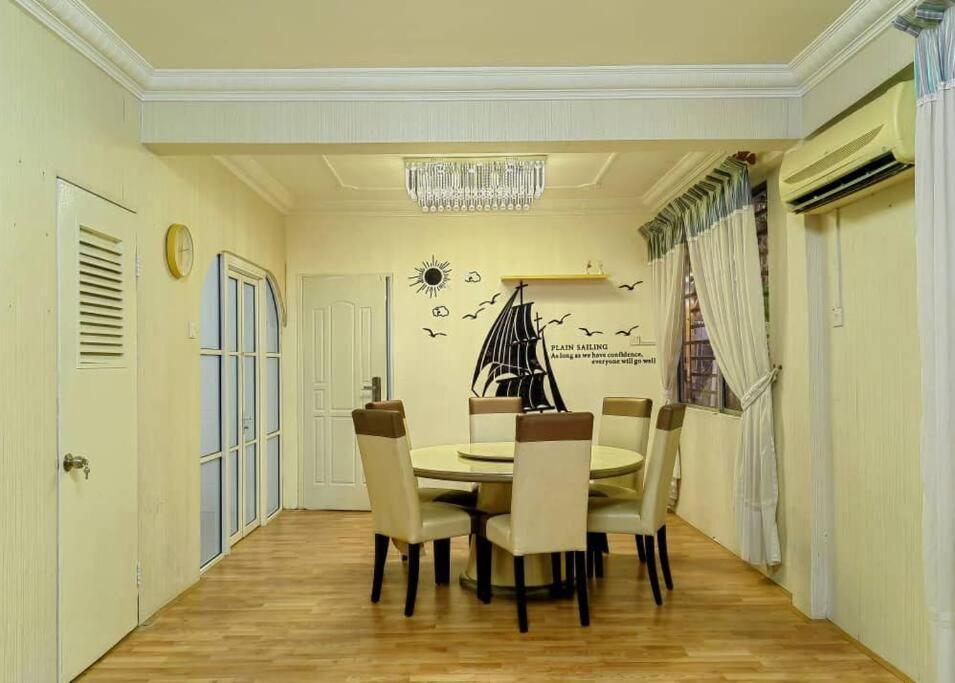 Aaronl Homestay Кота-Кинабалу Экстерьер фото