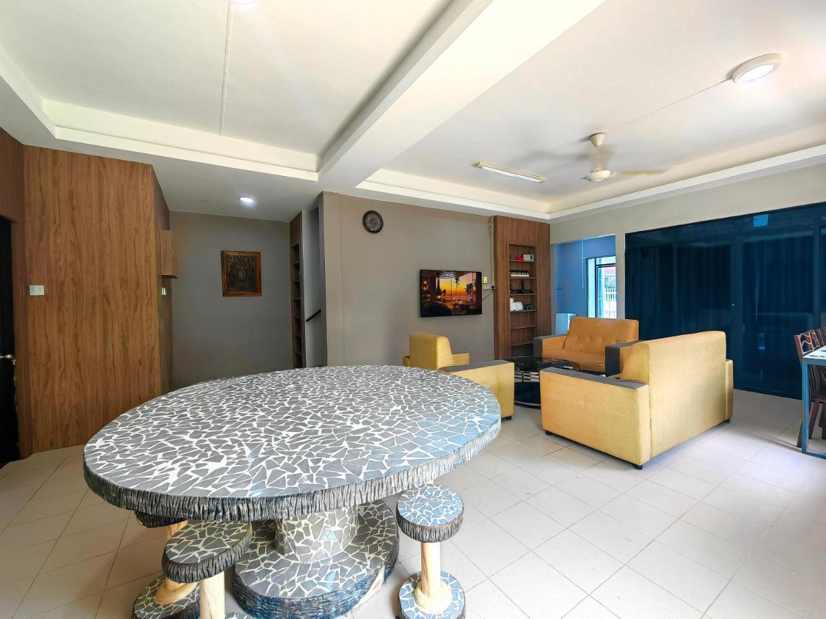 Aaronl Homestay Кота-Кинабалу Экстерьер фото